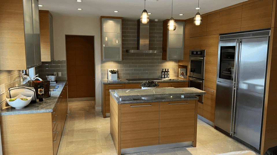 Miami Kitchen Before